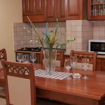 Garden House شقة *